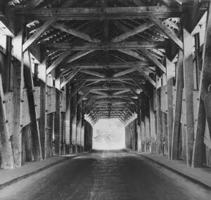 1945