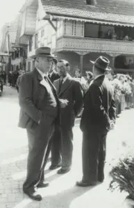 1950: Schulfest, Lehrer Fritz Huber und Otto Frey