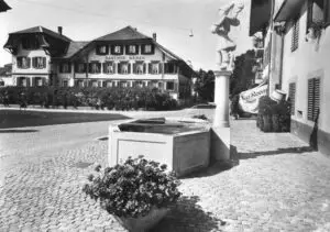 1953: Gasthof Bären vor dem Umbau 1955